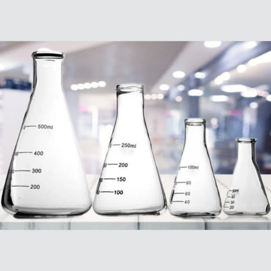 Matraz de vidrio de laboratorio